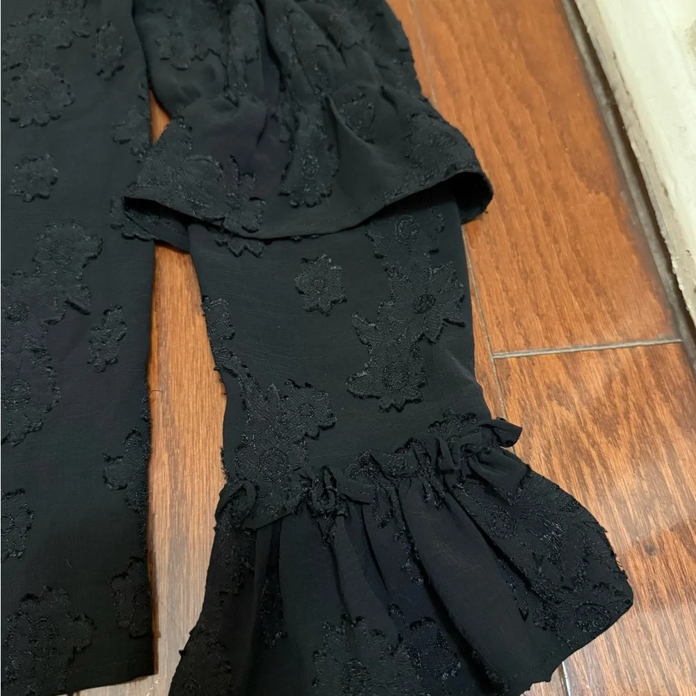 BB Dakota Black‎ Jaquard Floral Print Long Sleeve Romantic Ruffle Size Small - Picture 3 of 6